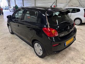 Unfallwagen Mitsubishi Space-star 1.0 Cool+  5-drs (km 42.420 Nap) 2020/2