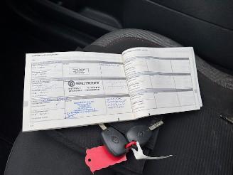 Renault Twingo 1.2 16v Dynamique clima Nap picture 14