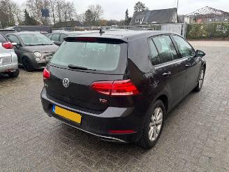 Volkswagen Golf 1.6 TDI 5-drs Comfort picture 3