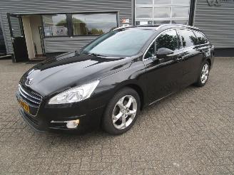 Auto incidentate Peugeot 508 SW 1.6 THP Bleu Lease Executive 2014/1