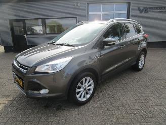 Vaurioauto  passenger cars Ford Kuga 1.5 Titanium Styling Pack 2015/4