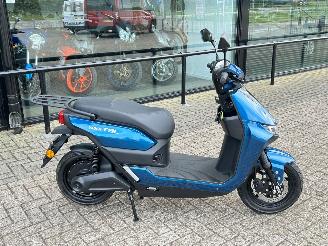 Yadea  T9L Elektric Nieuw! picture 6
