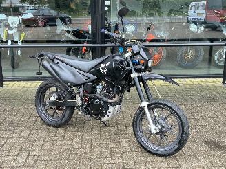 Kreidler  Supermoto 125 picture 1