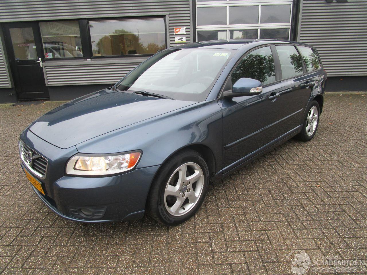 Volvo V-50 2.0 Sport