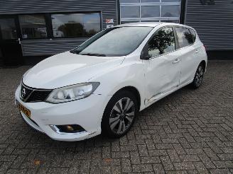Schadeauto Nissan Pulsar 1.2 DIG-T Connect Edition 2015/1