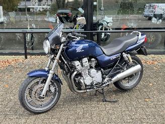 skadebil bedrijf Honda CB Seven fifty CB750 1995/3