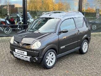 skadebil brommobiel Aixam Crossline  2007/11