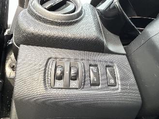 Renault Clio 0.9 TCe Eco Collection picture 16