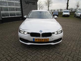 BMW 3-serie 316D Touring Executive picture 8