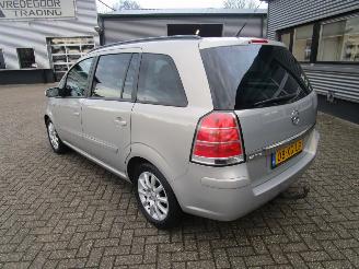 Opel Zafira 1.8 Temptation 7pers. picture 3