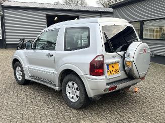 Mitsubishi Pajero 3.2 DI-D GLS Automaat picture 3