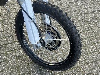 Yamaha WR 450 F Enduro picture 10