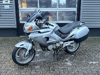 danneggiata motocicli Honda Deauville NT 650 2002/6
