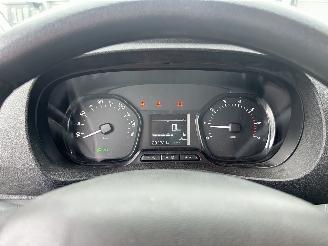 Toyota ProAce Shuttle 1.5 D-4D Cool Comfort Medium 9 personen Incl BTW. picture 22