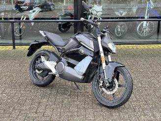 skadebil auto Super Soco 308 TS Streethunter 2022/11