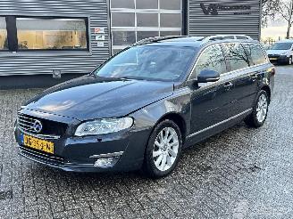 Coche accidentado Volvo V-70 2.0 T4 Polar+ 2016/4