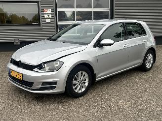 Schadeauto Volkswagen Golf 1.2 TSI Comfortline 2014/2