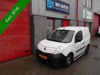 Tweedehands bestelwagen Renault Kangoo Express 1.5 dCi 75 Express Compact Comfort navi koppeling defect 2011/6