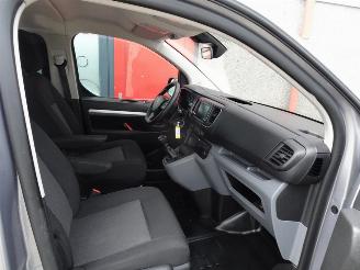 Peugeot Expert 2.0 BlueHDI 120 Long Asphalt DC picture 32