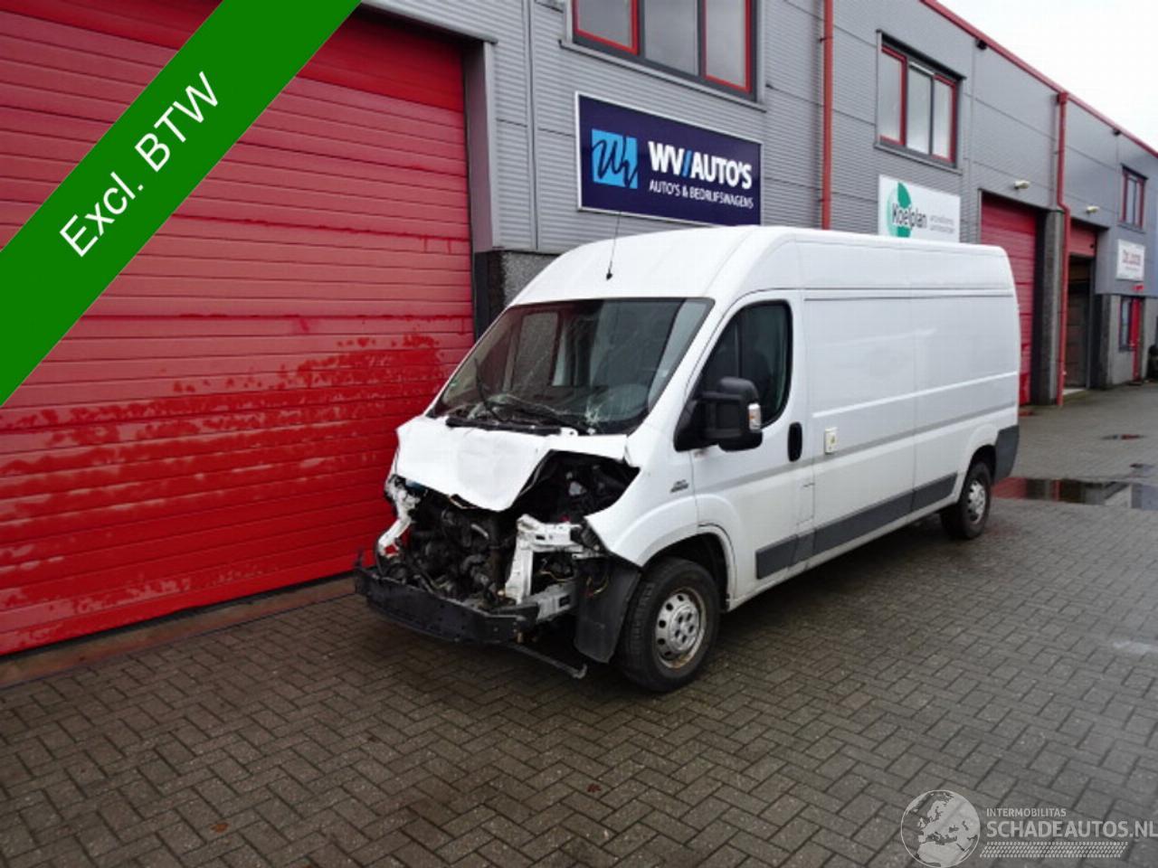 Fiat Ducato 35 2.3 MultiJet L3H2 koelwagen dag en nacht 3 zits