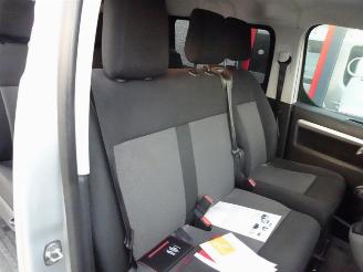 Citroën Jumpy 2.0 BlueHDI 120 Business XL DC S&S 6 pers picture 14