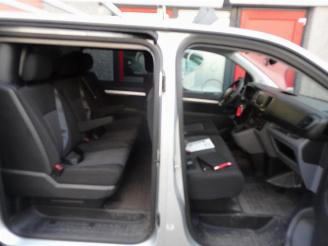 Citroën Jumpy 2.0 BlueHDI 120 Business XL DC S&S 6 pers picture 5