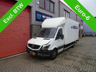 krockskadad bil bedrijf Mercedes Sprinter 414 2.2 CDI 432 HD 3 zits koffer met laadklep airco 2018/6