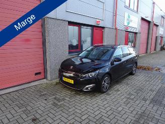 Peugeot 308 SW 1.2 PureTech Blue Lease Premium let op nieuwe motor !!!!!!! picture 1