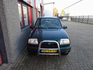 Suzuki Grand-vitara 2.0 Metal Top 4 x 4 airco picture 14