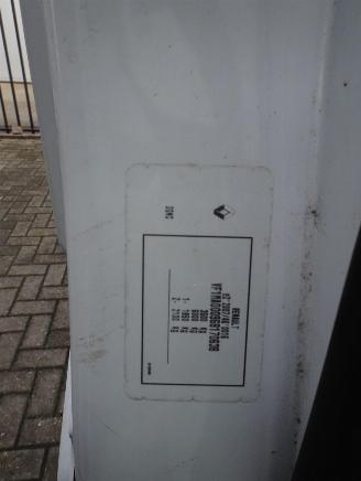 Renault Master T35 2.3 dCi 135 L2H2 Comfort 117276 km ! met inrichting picture 27