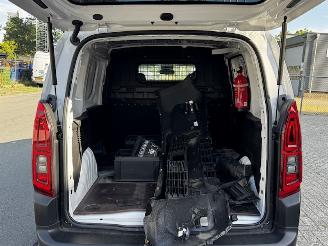 Opel   picture 11