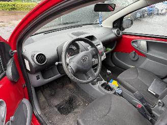 Toyota Aygo 1.0-12V Cool  AIRCO Hatchback 5-dr. picture 17
