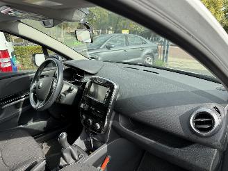 Renault Clio 0.9 TCe ECO Night&Day Hatchback 5-dr. picture 14