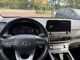 Hyundai Kona EV Fashion 64 kWh  SUV 5-dr.  11528 EURO EX BTW picture 12