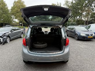 Opel Meriva  picture 10
