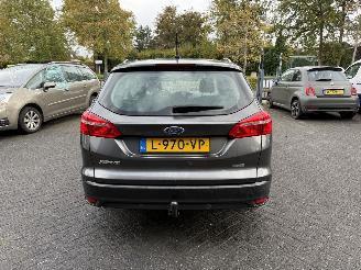 Ford Focus 1.0 Lease Edition picture 5