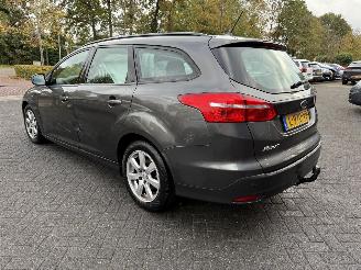 Ford Focus 1.0 Lease Edition picture 4