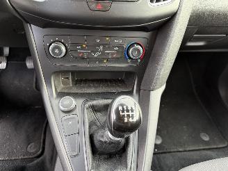 Ford Focus 1.0 Lease Edition picture 19