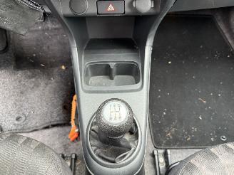 Nissan Pixo 1.0 Look S/S  AIRCO Hatchback 5-dr. picture 22