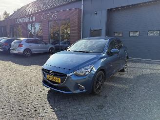 damaged passenger cars Mazda 2 1.5 Skyactiv-G Sport Selected 2019/6