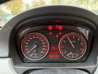 BMW 3-serie 325i Business Line picture 23