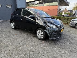 Peugeot 108 1.0 e-VTi Active  Hatchback 5-dr. picture 30