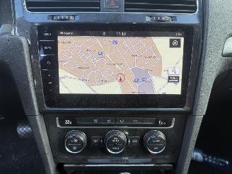 Volkswagen e-Golf  picture 23