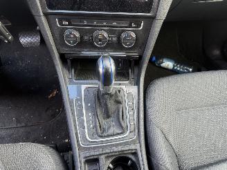 Volkswagen e-Golf  picture 21