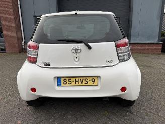 Toyota iQ 1.0 VVTi Aspiration AUTOMAAT picture 5