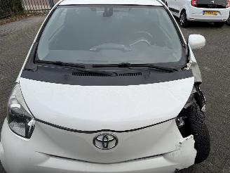 Toyota iQ 1.0 VVTi Aspiration AUTOMAAT picture 16