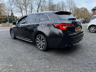 Toyota Corolla Touring Sports 2.0 Hybrid Business Plus picture 3