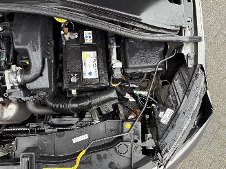 Citroën C3 1.2 PureTech S&S Feel Edition picture 16