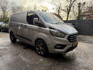 skadebil bedrijf Ford Transit Custom 300 2.0 TDCI L1H1 AUTOMAAT  Trend 2022/3