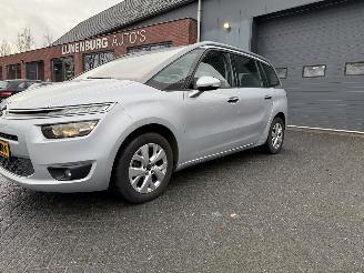 Citroën C4-picasso 1.2 PureTech Tendance 7 PERSOONS picture 2